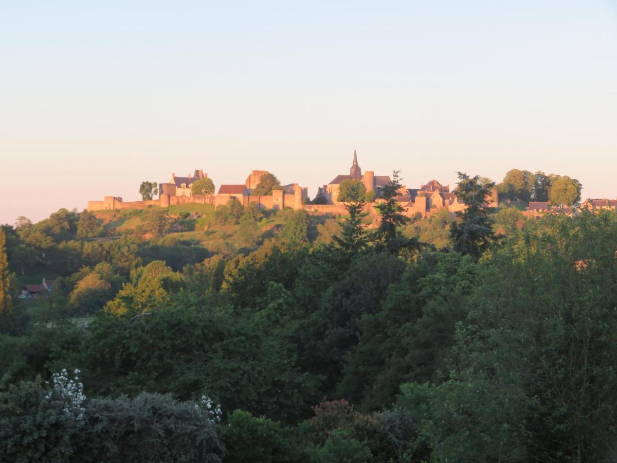 Ecrin De Verdure Sainte-Suzanne  Exterior photo